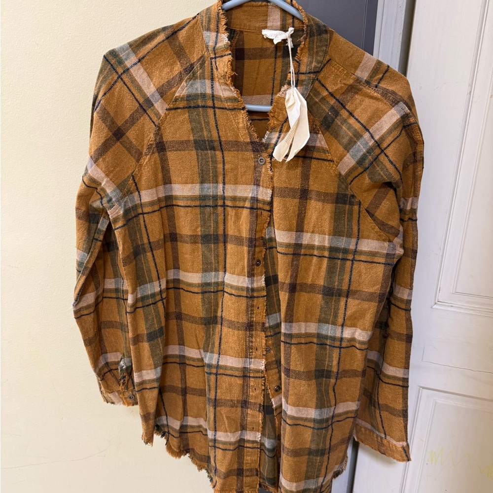 Women's Casual Plaid Button Down Shirt in Brown and Green - Picture 4 of 5